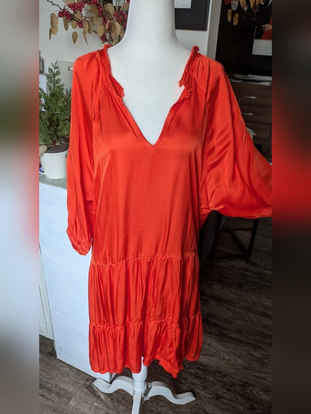 Nora by Sofia Made in Italy Coral/Orange Tiered Dress
Beautiful Made in Italy